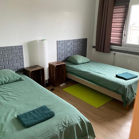 Gite De La Nievre - Centre Ville-2E Etage Flixecourt المظهر الخارجي الصورة